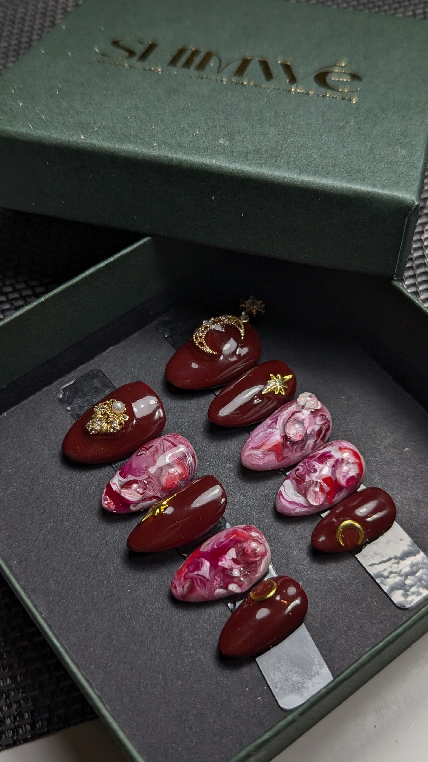 Atelier ongles de fêtes - Strasbourg samedi 13/12 à 11h00