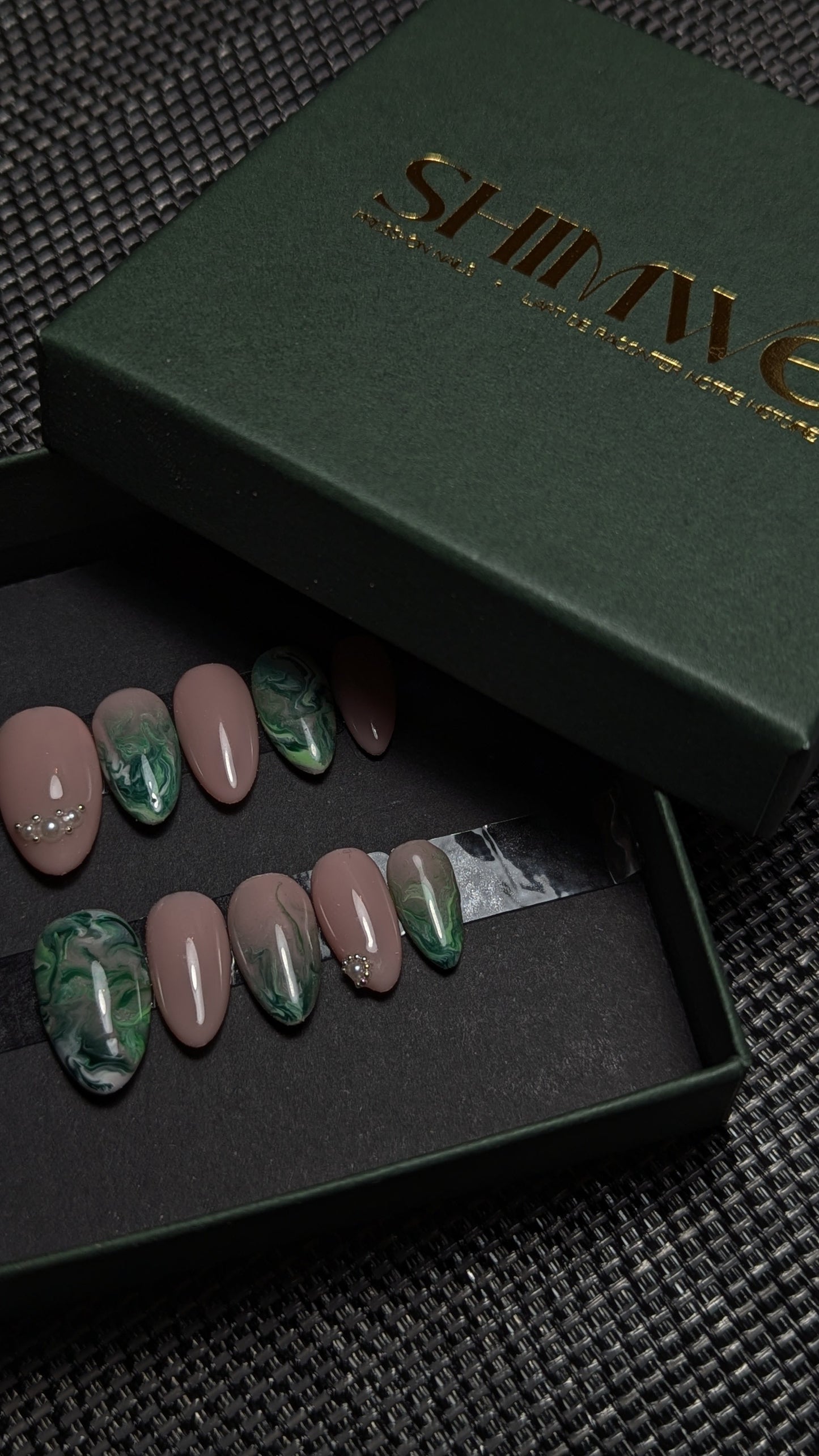 Atelier ongles de fêtes - Strasbourg 29/11 à 11h00